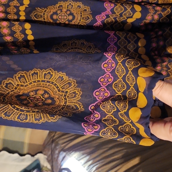 Luxe by NYC design CO. tunic size XL - Picture 3 of 5